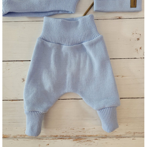 Pletená dojčenská sada 3D Medvedík, svetrík, tepláčiky + čiapočka Kazum, modrá, veľ. 68