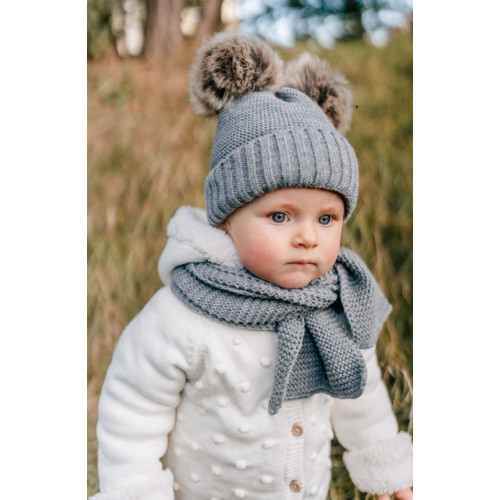 Zimná čiapka s kožušinovými brmbolcami + šál Baby Nellys Star - sivá, 6/24 mesiacov