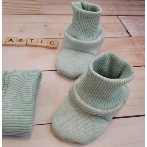 Oteplený detský overal bez šľapiek s kapucňou, čiapočka+topánočky,3D,Kazum, mätový, veľ.62