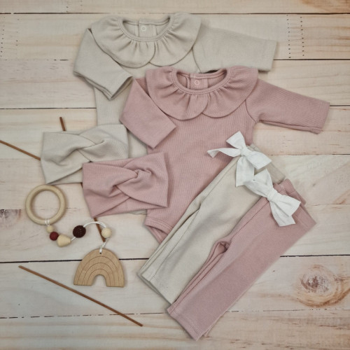 Rebrované body s golierom, legíny a čelenka, 3D, bavlna, piesková, veľ. 62