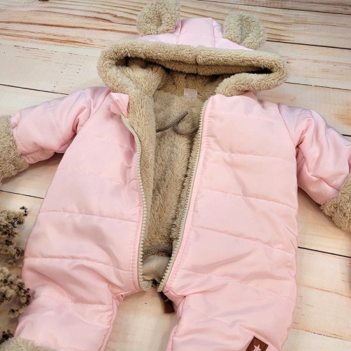 Zimná prešívaná kombinéza s kožúškom a kapucňou + rukavičky + topánočky, Z&Z - růžová