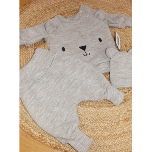 Pletená dojčenská sada 3D Medvedík, svetrík, tepláčiky + čiapočka Kazum, béžová, veľ. 80