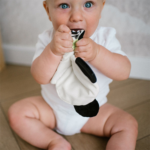 Plyšová hračka/prítulníček, šuštiaca PANDA POLLY, krémová/čierna