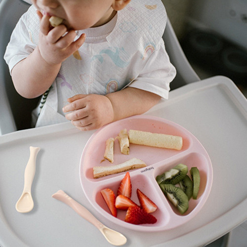 Silikónové lyžičky pre deti, mäkké, flexibilné 2 ks, béžová/ružová