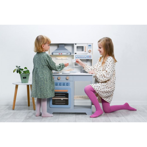 Veľká drevená interaktívna kuchynka s príslušenstvom