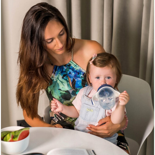 BabyOno Nekvapkajúci hrnček so zaťaženou slamkou, 240 ml, modrý