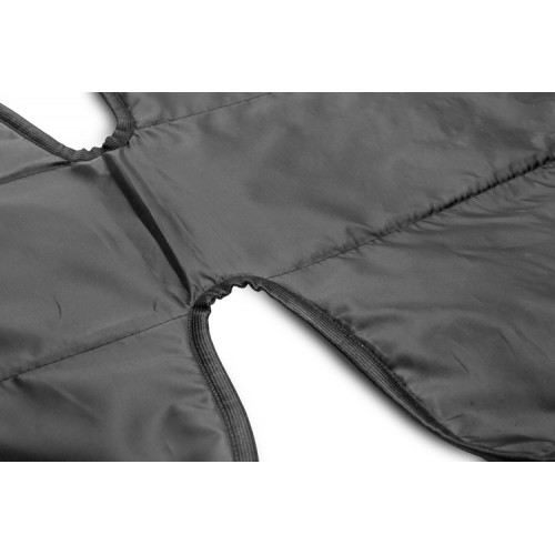 Ochrana sedadla pod autosedačku - čierny