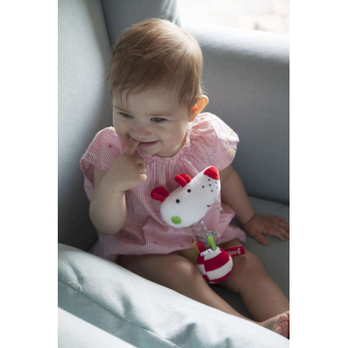 Hencz Toys Edukačná hrkálka psík Momsík - bielo / červený