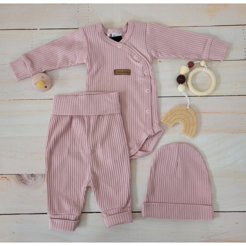 Rebrované zavinovacie body, tepláčky a čiapočka Kazum 3D bavlnená sada, púdrová, veľ. 68