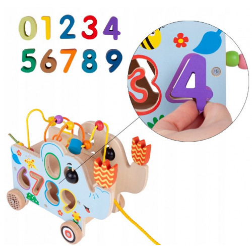 Tulimi Edukačný drevený slon s kolieskami, labyrintom a číslami