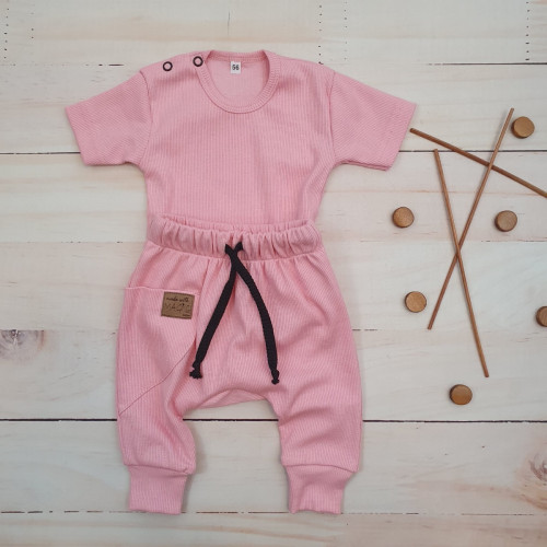 Rebrovaná súprava body kr. rukáv + tepláčiky Magic, bavlna, ružová, veľ. 80
