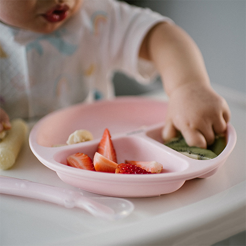 Detský jedálenský set BabyOno, silikónový tanier s prísavkou + príbory nerez,silikón, pink