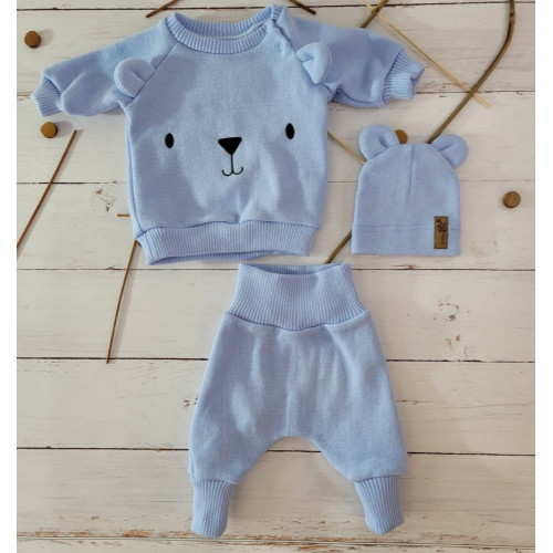 Pletená dojčenská sada 3D Medvedík, svetrík, tepláčiky + čiapočka Kazum, modrá, veľ. 68