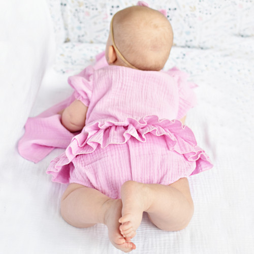 Baby Nellys 3-dielna mušelínová súpravička, body, kraťasky + čelenka GIRL, ružová, veľ. 74